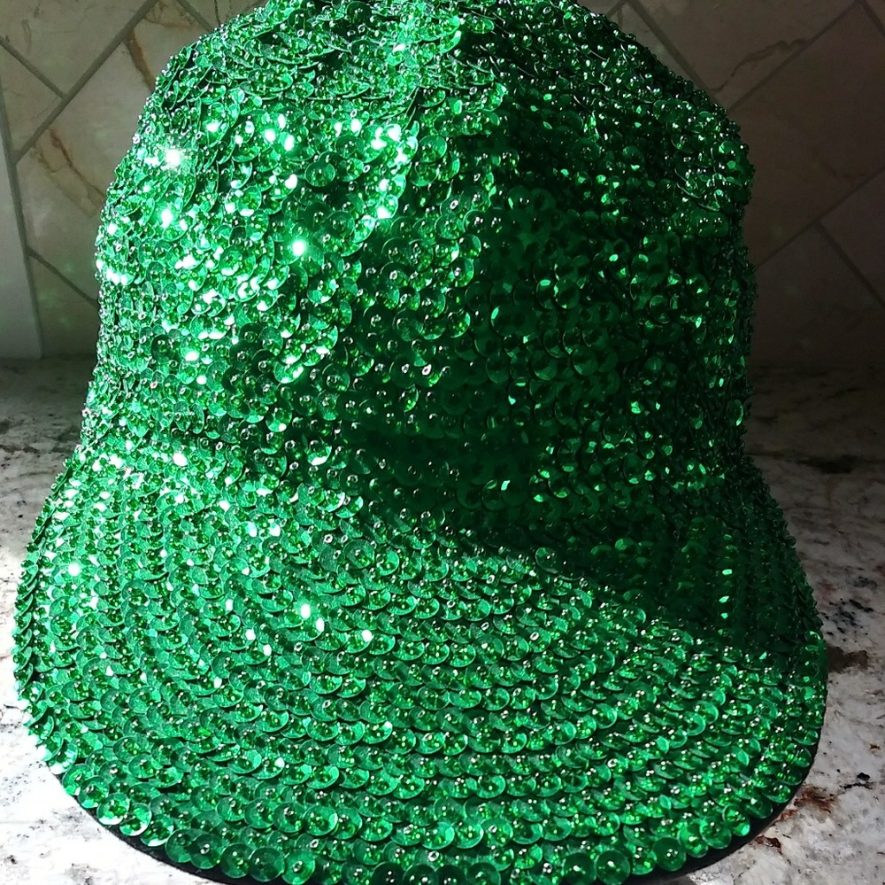 Green sequin caps (2) great for St.Patrck's Day!